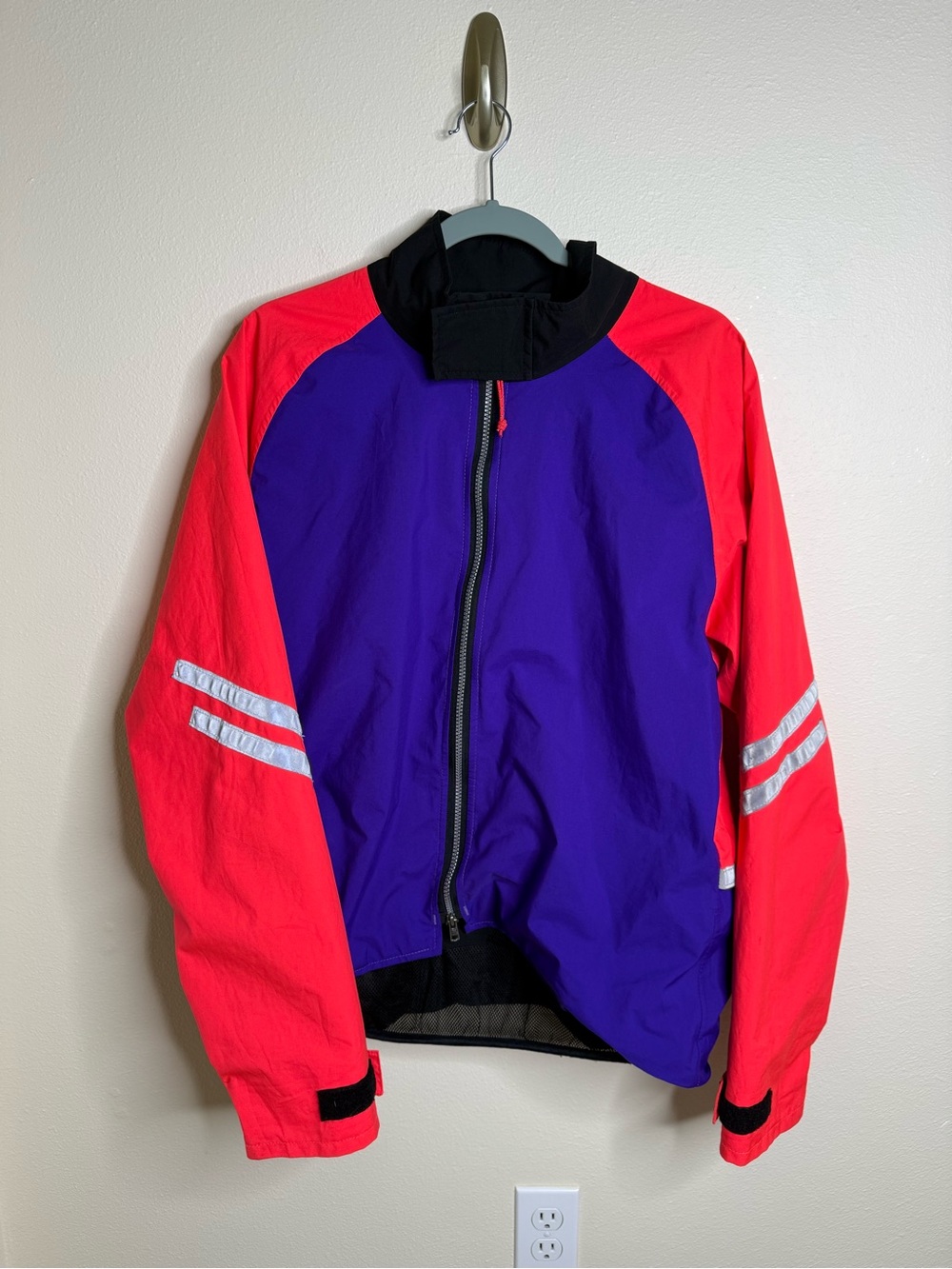 Vintage Novara by REI Gore-Tex Cycling Jacket Large Red Purple 90s Reflective
